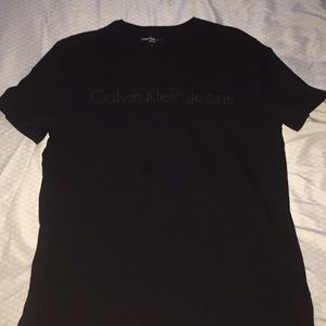 Calvin Klein v neck
